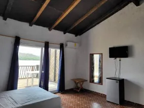 Club Cadena - Room