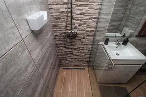 Urban Beach I - Bathroom