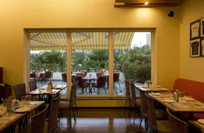 Lemon Tree Hotel Hinjewadi Pune - Restaurant