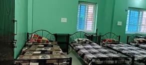 REVIVO APARNA HOTEL DORMITORY - Chambre