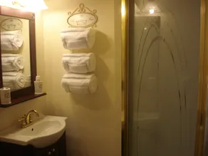 Indian Creek Village Winery - Bathroom