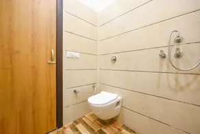 FabHotel Golden Tree - Badezimmer