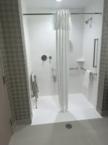 Home2 Suites By Hilton Racine - Salle de bain