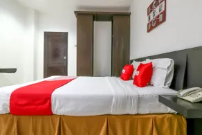 Capital O 1666 Grand Pudjawan Hotel Near Kuta Beach - Room