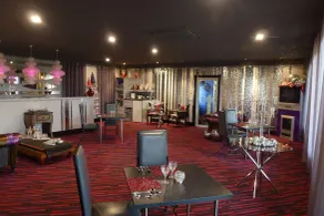 The Retreat at Froog Moore Park - Restaurant