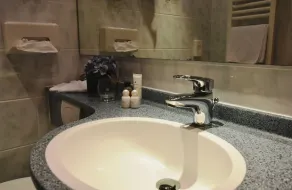 Berghotel Zollersteighof - Quarto