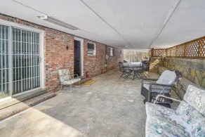 1/2 Mi to Kanawha River: Quiet Escape w/ Patio - Interior