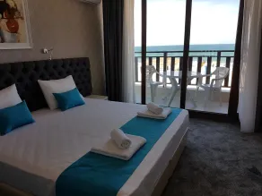 Oasis Del Sol - Front Beach - Room