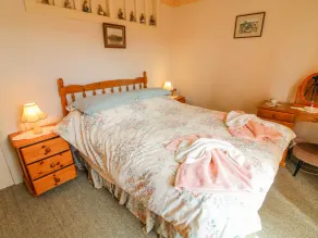 Low Skibeden Cottage - Room
