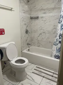 La Rosa Motel - Bathroom