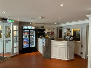 ROESLI Guest House - Reception