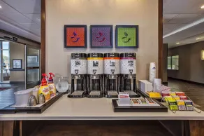 Hampton Inn by Hilton West Bloomfield Novi - Restaurant