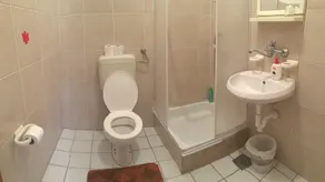 Apartments & Hostel Zdrava Hrana - Bathroom