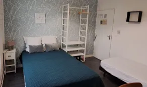 HOTEL DE FRANCE - Værelse