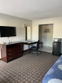 New Budget Inn - Værelse