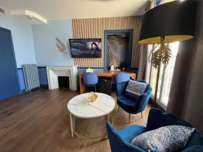 Hôtel Windsor - Værelse