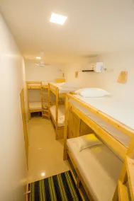 Nap Manor Hostels - Chambre