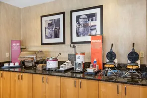 Hampton Inn Wilkesboro - Restaurant