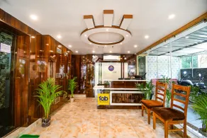 Fabhotel The Seven Wonders - Reception