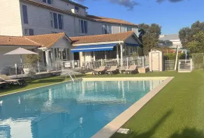 Sure Hotel by Best Western Nimes Est - Pool