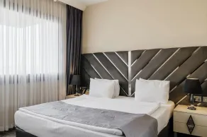 Royal Palace Hotel - Room