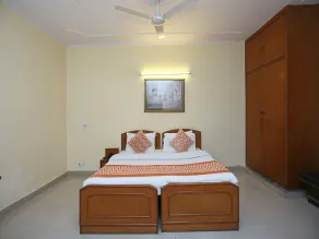 Hotel O Kalkaji Residency Bnb Near Lotus Temple - Værelse