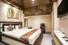 Seasons Suites - JP Nagar - Rom