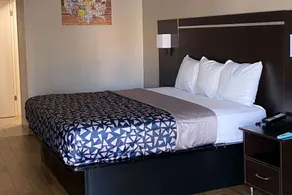 Econo Lodge Sevierville-Pigeon Forge on the River - Værelse