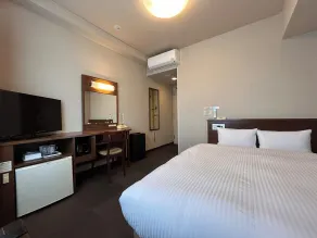 Hotel Route-Inn Nobeoka Ekimae - Rom