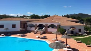 Chic Villa Antonina One Bedroom Sleeps 4 - Piscine