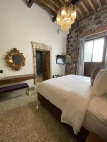 Milo Collection Hotel - Rum