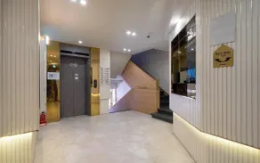 Brown Dot Hotel Minam - Hall
