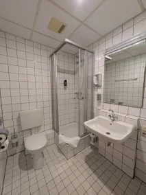 Hotel Walzwerk - Bathroom