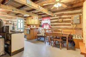 5 Mi to State Parks: Penfield Cabin w/ Fire Pit! - Interiør