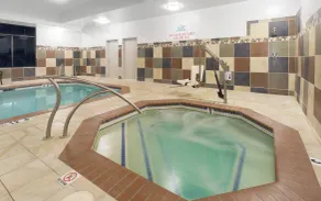 Holiday Inn Express Hotel & Suites Eugene Downtown - University by IHG - Piscine