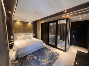Zest Metropole - Room