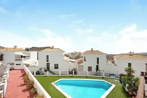 Casa-Sarita-in-Chayofa-in-Teneriffas-sonnigem-Sueden - Pool