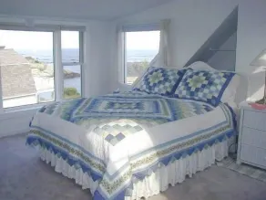 Perkins Cove Gem - Room