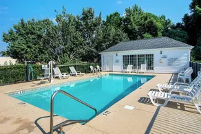 Quality Inn Lagrange East I-85 - Piscine