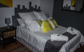 Oppi Hoek Guesthouse - Chambre