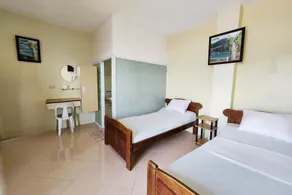 Hidden Valley Beach Resort - Room