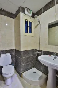 OYO 375 Deyar Alrawada Hotel - Baño
