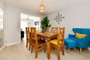 Just Stay Wales - Hartwell House Mumbles - Pasti in camera