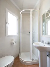 Hostal Adelino - Baño