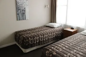 Colonial Motel - Habitación