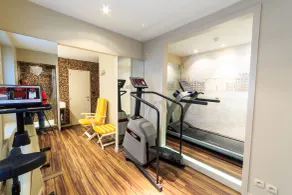 Hotel Pacific - Fitness facility