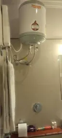 The Rass - Baño