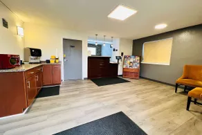 Super 8 by Wyndham Benton Harbor St Joseph - Hall