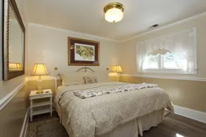 Olallieberry Inn Bed and Breakfast - Room