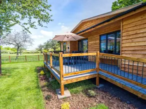 Top Style Orchard - Interior